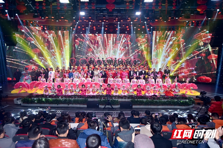 2019年张家界春节联欢晚会精彩上演