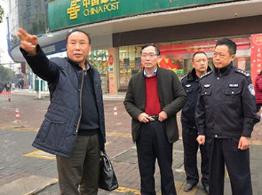 张家界市人大常委会副主任吕毅调研市城区道路交通管理工作