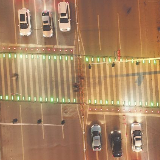 长沙首条会发光的斑马线“上岗” 智能又安全