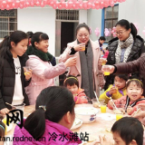 吃糖果 聊趣事 冷水滩区儿童福利院里过小年