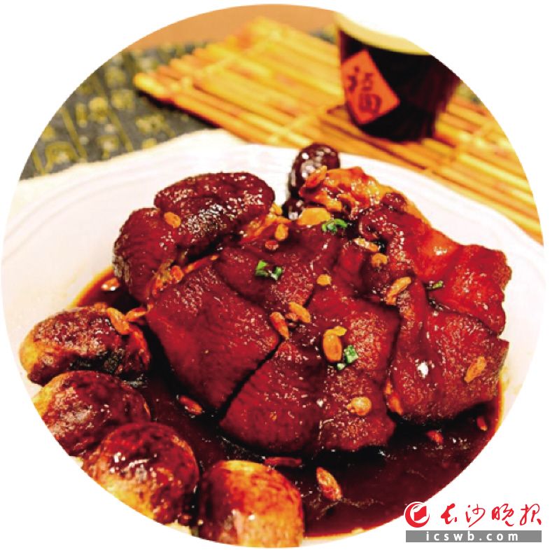 虎皮肘子 (或霸王肘、扣肉)