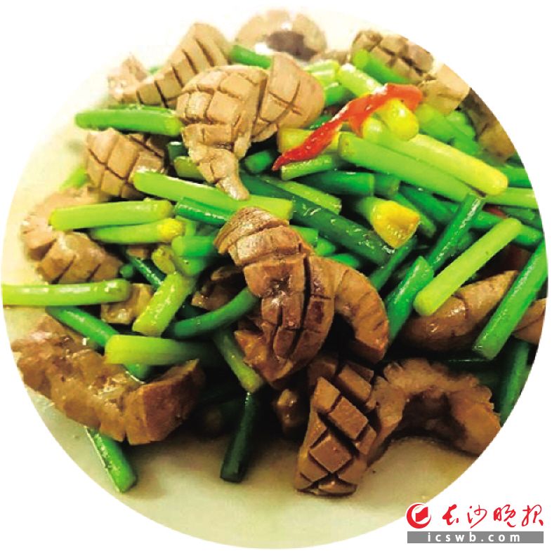 蒜苗腰花 (或清炖羊肉)