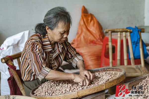 e9c8cd4c-35b8-449a-9b8d-a09edf66d9a4.jpg e9c8cd4c-35b8-449a-9b8d-a09edf66d9a4.jpg