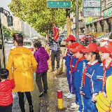 小学生给长沙市委书记写信：我发现“银丝卷” 成了“长油条”