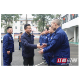 大年三十 赵云海看望慰问春节值班人员