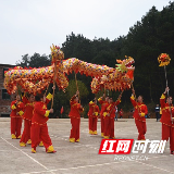 道县：乡村办起联欢会 大年初一乐翻天