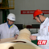 新春走基层|衡变人“坚守生产一线”度新年