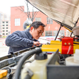 道县：校车“体检”迎开学