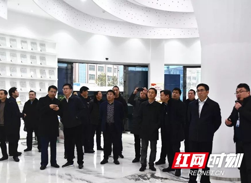 新邵县党政代表团赴兄弟县市考察取经