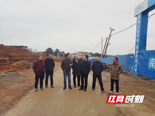 道县：开展基层医疗机构标准化建设勘察调研工作