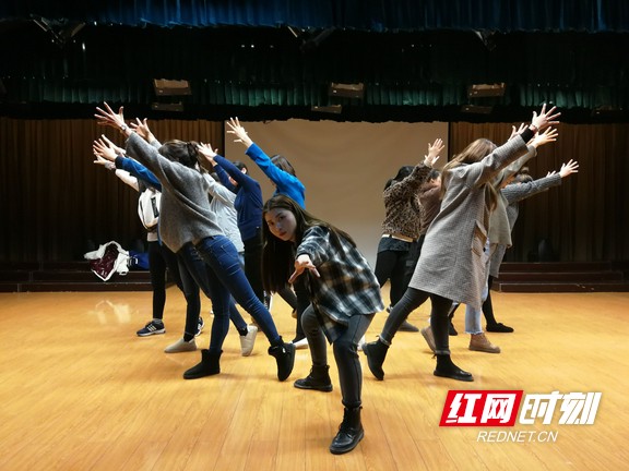 qq??20190219091151.wm.jpg qq??20190219091151.wm.jpg