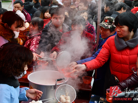 新邵元宵喜乐会 欢乐过元宵