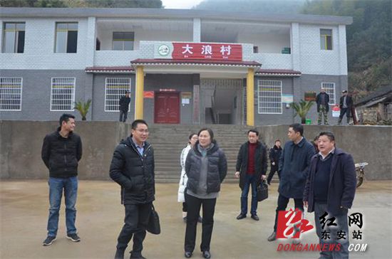 陈军深入大浪村调研指导脱贫攻坚工作