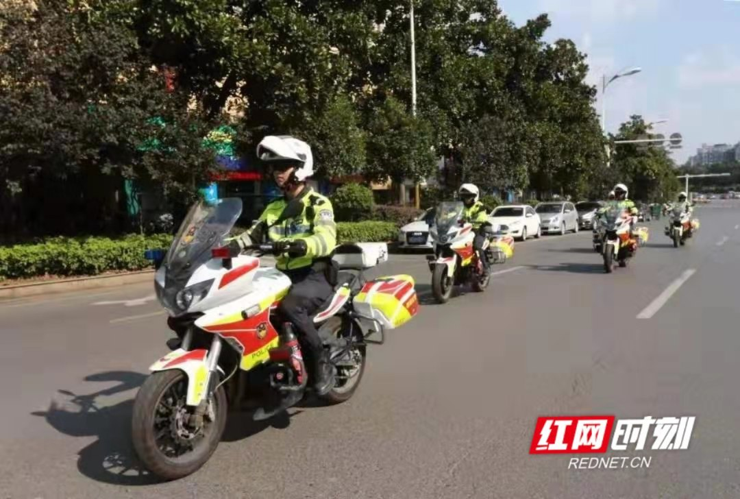 护航千里路 平安千万家 ——记春运大潮中的邵阳交警支队大祥交警大队