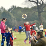 久违了，阳光 撒欢吧，春光