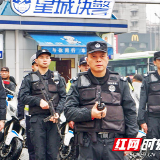 今天我当班 | 人潮如虹 巡特警牢筑维稳“防护墙”