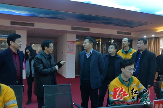 龙向洋走访调研问需于企