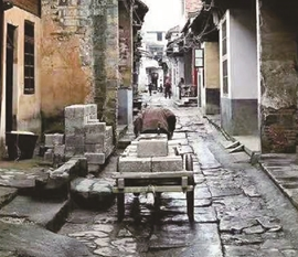 百岁白沙老街古韵犹存，曾户户为铺家家经商