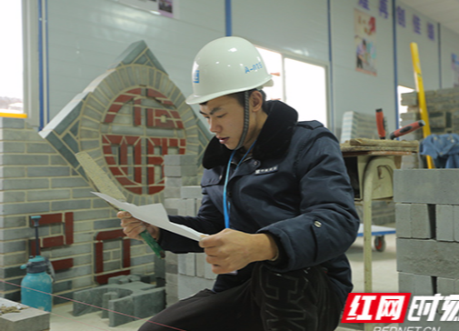 我从基层来丨邹彬:“95后”人大代表履职初体验