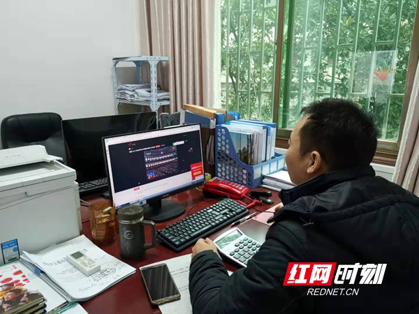 通过观看学习，同志们纷纷表示，一定要认真学习领会贯彻