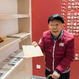 新华社丨89岁印尼归侨钟挺华：“学雷锋”是一辈子的事