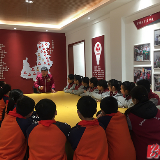 钟挺华：让雷锋精神在校园闪光