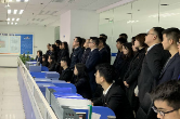 中央企业广大干部职工及时收听收看两会 同心追梦新时代 