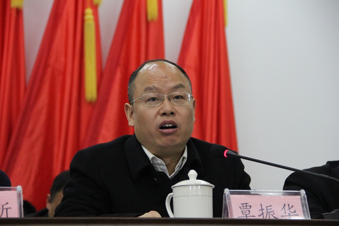 凤凰县召开2019年党的建设工作会议