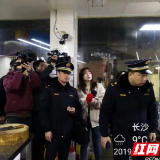 半年才给它洗一次澡？ 老板你省下的钱可能不够交罚款