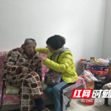 社区支部书记“轮岗日” 上岗第一天她“很忙”