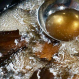 记性差、总喊累、睡不好…… 试试参芪黑豆猪蹄汤