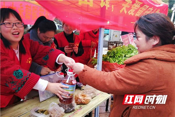 e9da1588-4b1b-483d-a6b4-dd766bf06286.marked.jpg