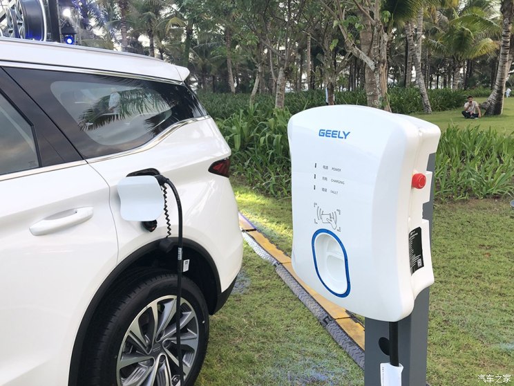 吉利汽车 嘉际新能源 2019款 1.5TD PHEV 尊享型