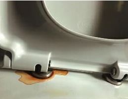 箭牌马桶出现质量问题 售后回应称“不在保修范围内”