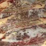 成都一小学食堂食物霉变 当地:原料封存送检 将彻查