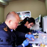 冷水滩首台食品安全快检车亮相普利桥“农耕节”
