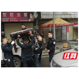 家中设赌场坐收“台费” 泸溪民警出重拳从严打击