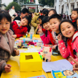 爱如春雨润心田！溆浦县水东镇中心小学举办首届爱心义卖活动