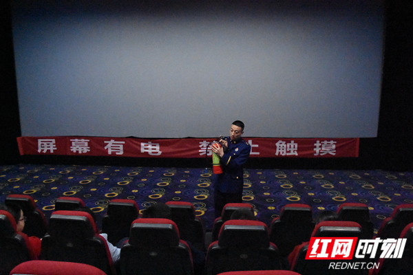 微信图片_20190322103848_副本.jpg