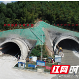 长益高速扩容工程乌山隧道双向贯通，预计年底通车