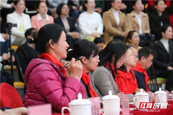 大家对社区少工委的成立寄予厚望。.jpg