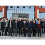 华容县职业中专迎来省外“取经”团
