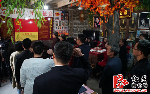 微信图片_20190326184158_副本.jpg