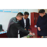 胡军到乡镇和部门单位督查扫黑除恶、安全生产工作
