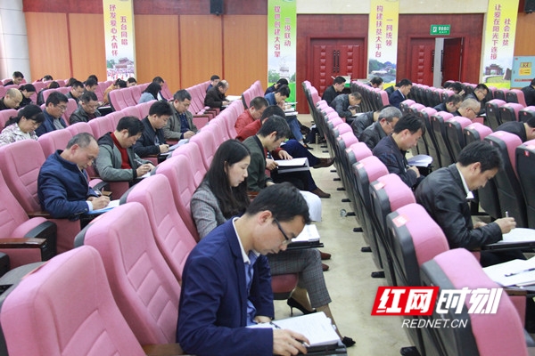 江永：140余名纪检监察干部接受“一章一法”闭卷测试