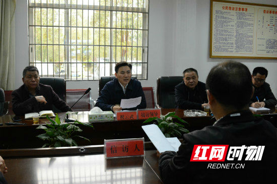 书记接访日：祝云武与群众面对面  倾听诉求解民忧