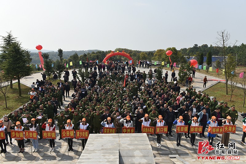 我县举行“传承·2019清明祭英烈”宣教活动