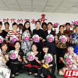 绽放古典之花 旗袍文化丰富社区居民精神生活