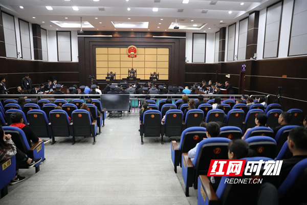 邵阳市北塔区检察院对一起涉恶案件出庭支持公诉