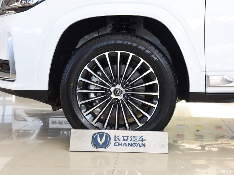 长安汽车 长安CS95 2019款 基本型